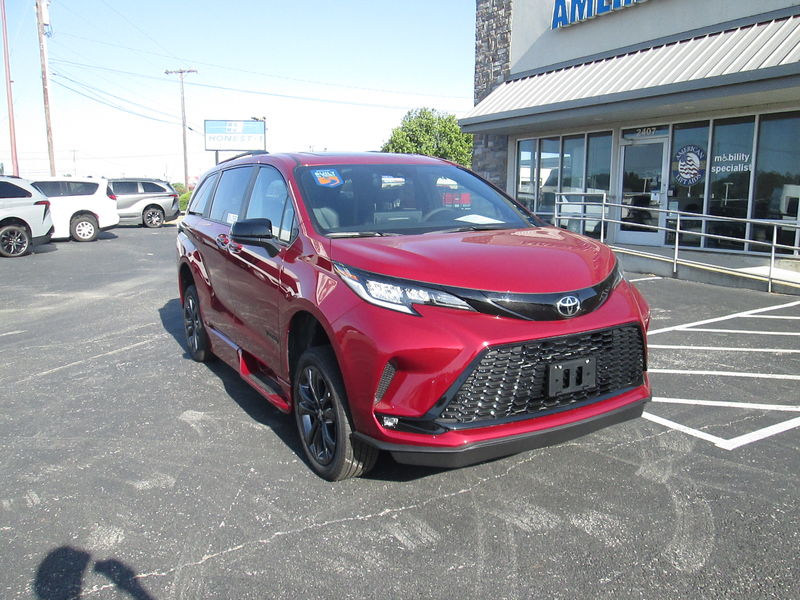 New 2026 Toyota Sienna