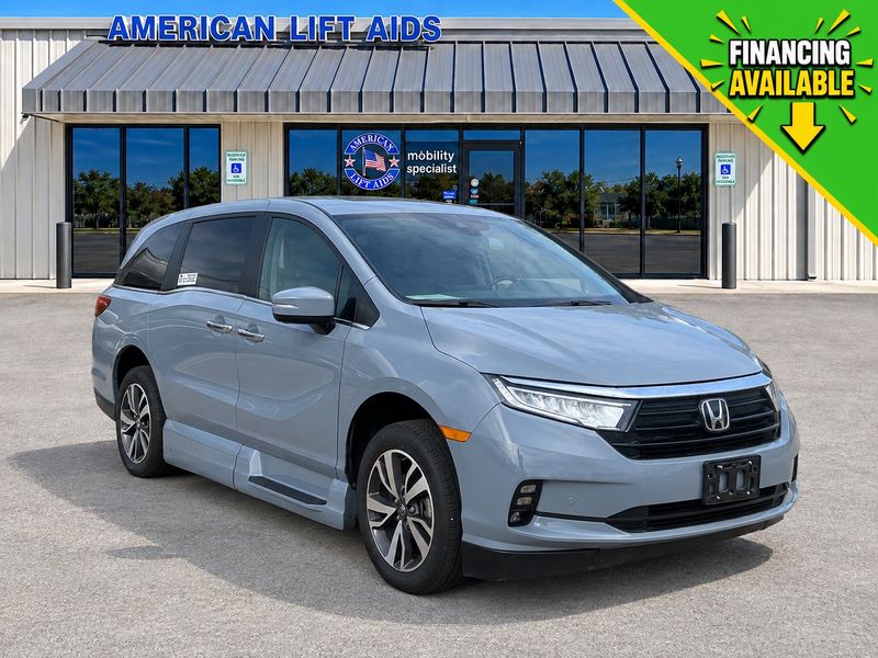 Used 2023 Honda Odyssey