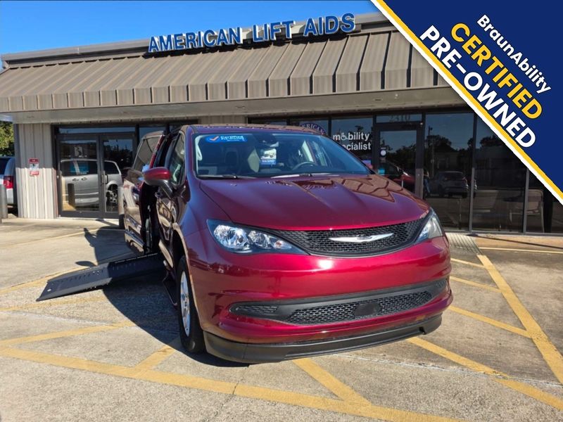 Used 2023 Chrysler Voyager